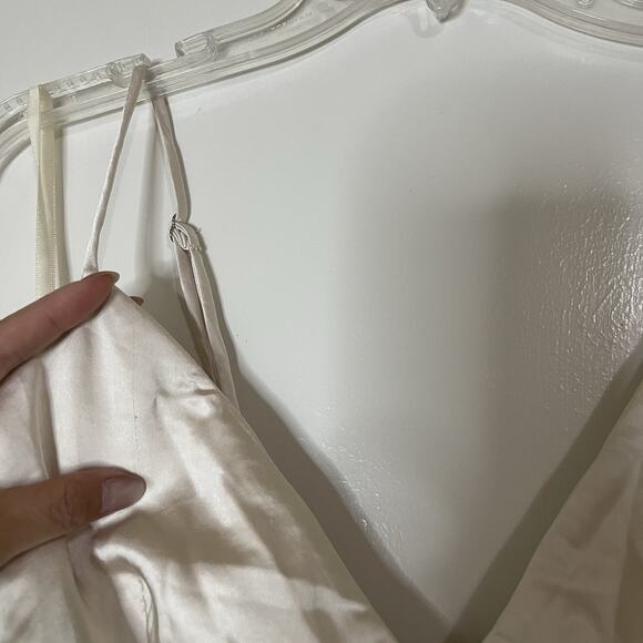 NEW! Selfie Leslie Downtown Cami Strap Front Split Midi Slip Dress Champagne LRG - Picture 6 of 11